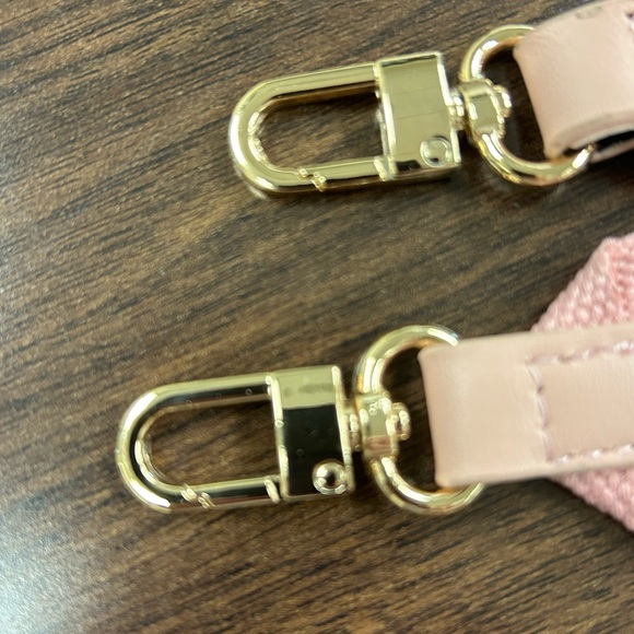 Elegant Pink Women's Bag Set - Picture 10 of 15